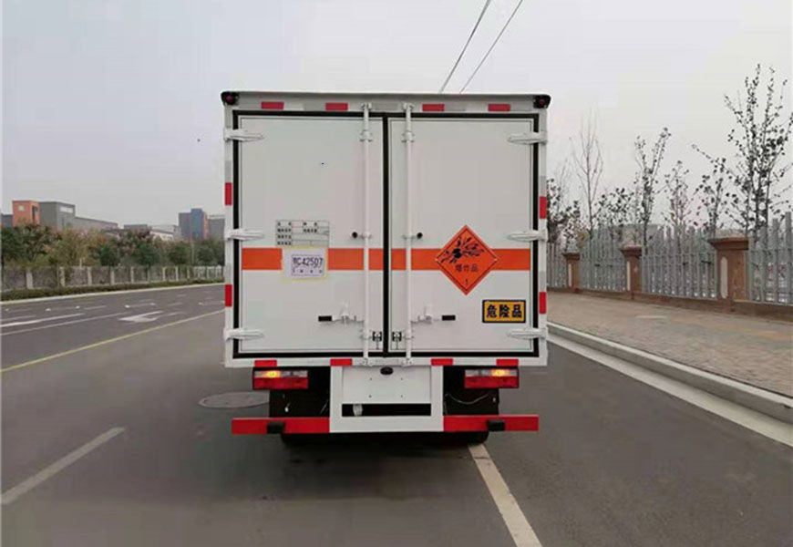 解放藍(lán)牌氣體廂式運輸車