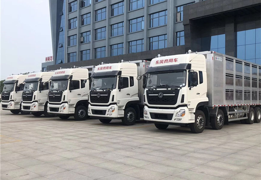 程力集團(tuán)東風(fēng)天龍鋁合金高端恒溫運車批量交付