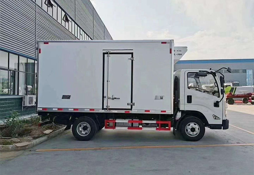江鈴凱運(yùn)冷藏車(chē)