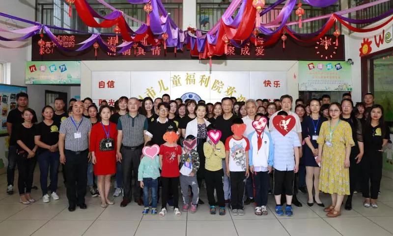 弘揚(yáng)傳統(tǒng)美德，關(guān)愛兒童成長----首屆“魅力隨州，多彩程力”抖音大賽捐贈公益活動紀(jì)實(shí)