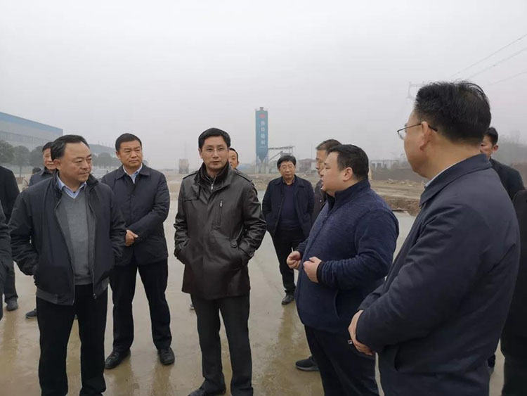 隨州市委、市人大代表團蒞臨程力集團商用車產(chǎn)業(yè)園視察